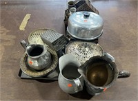 Approx, 25 Pieces of Vintage Metal Kitchenware
