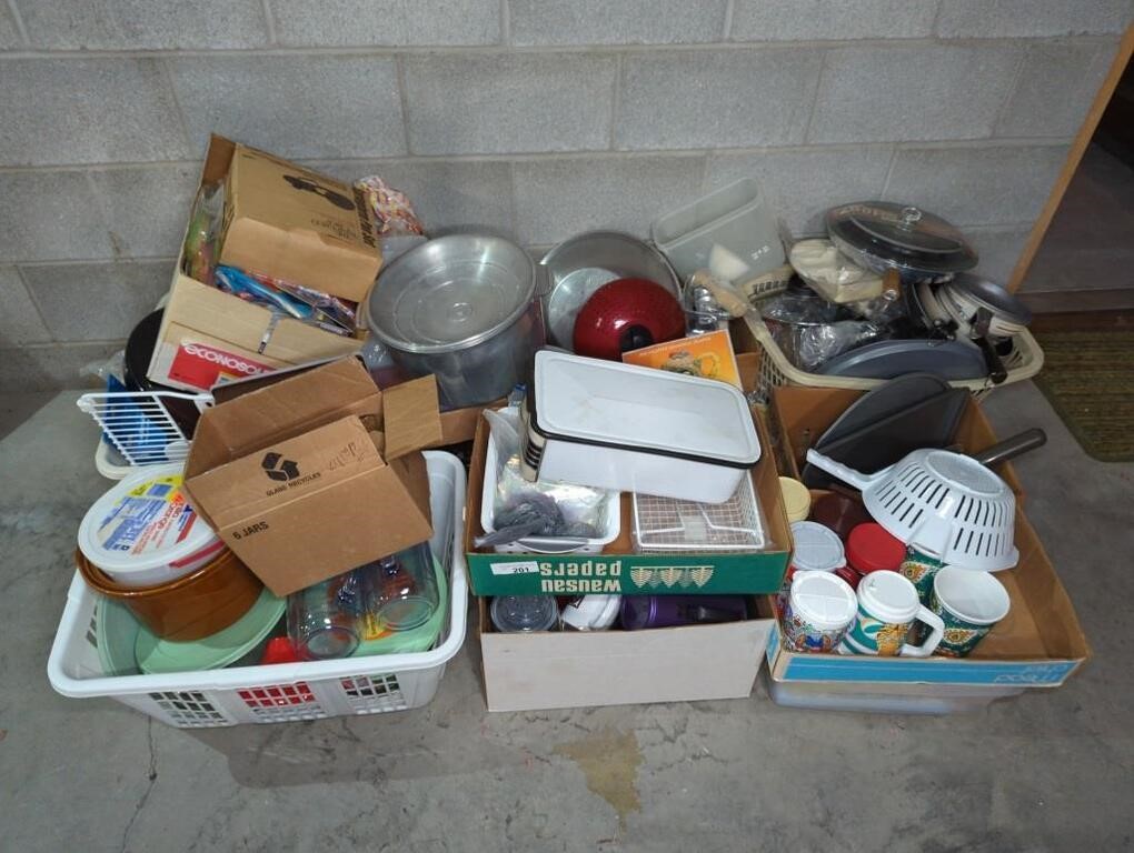 KITCHEN ASSORTMENT