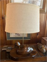 Vintage Carved Wood Decoy Duck Table Lamp w/ Shade