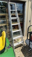 7’ wood ladder