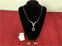 VNTG HOBE' NECKLACE & EARRING SET