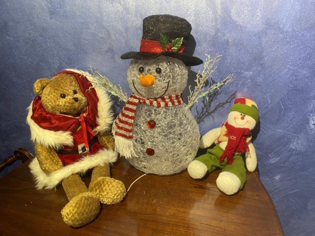 Lighted Snowman, Snowman & Santa Bear