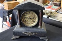 Mantle clock