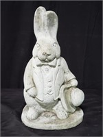 Sorrento Sandstone rabbit figure, dated 1990