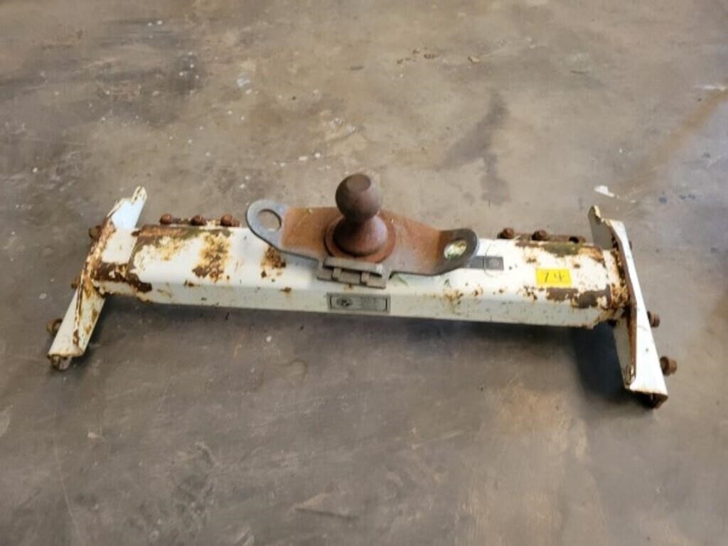 GOOSENECK TRAILER HITCH FOR TRUCK BED