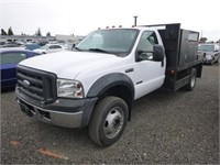 2007 Ford F550 4x4 Flatbed Truck
