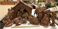 19 Atlantic Ceramic Nativity set -barn is chipped