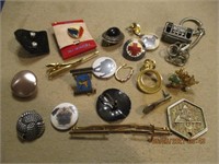 Misc. Jewelry Lot of Costume Earrings / Pins