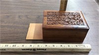 Wooden box w/ hidden bottom