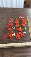 Plastic firemen & military men