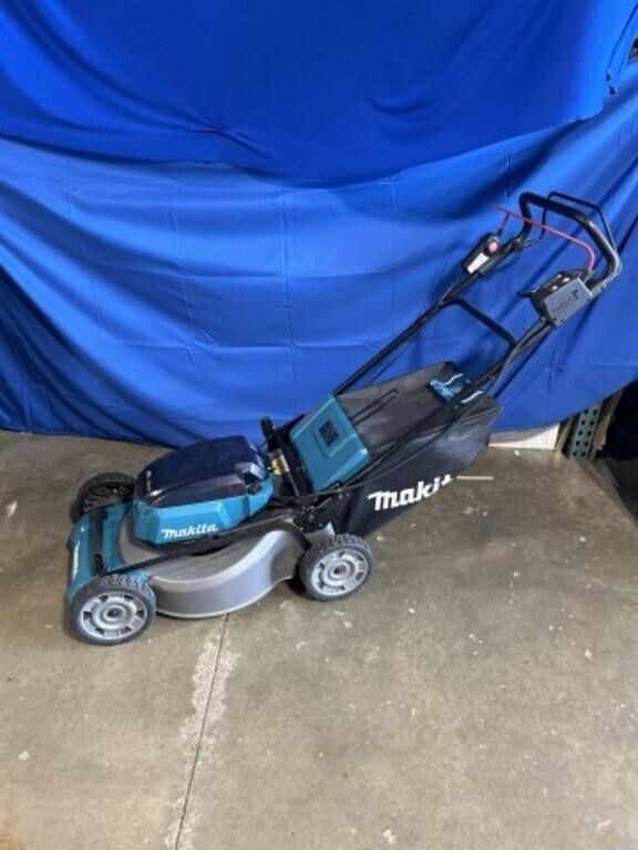 Makita battery powered lawn mower