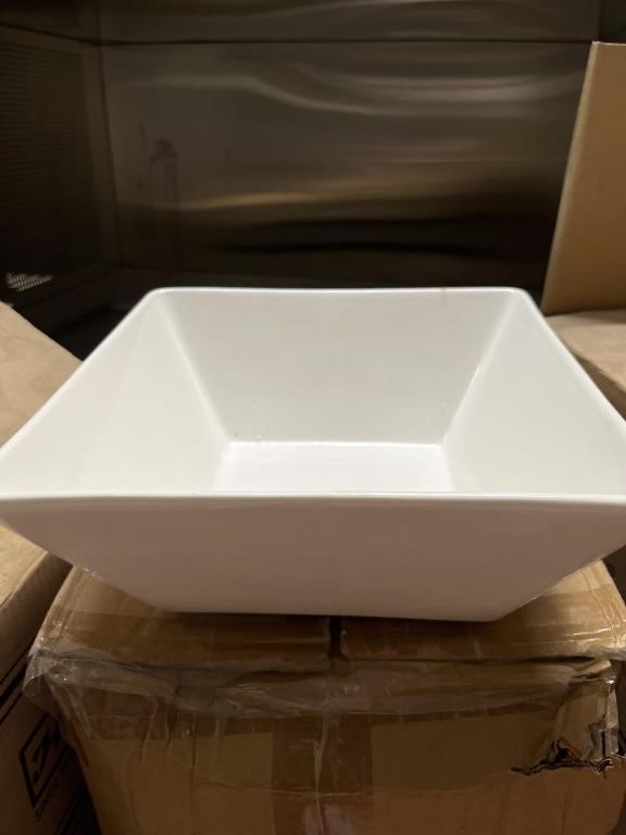 (9) NEW 10 in Square Bowls