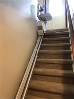 Acorn super glide 130 T 700 stair lift