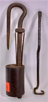 Iron lock, blacksmith made, 1.5" cylinder, 7" long