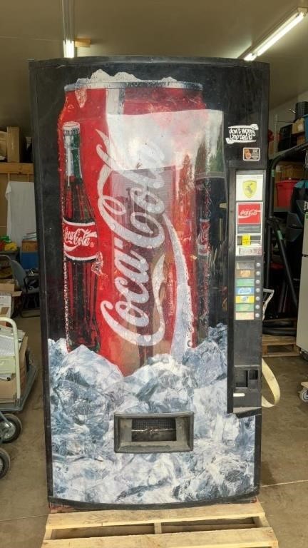 Coca Cola Vending Machine