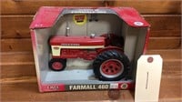 ERTL Farmall 460 in box