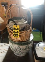 Ceramic flower pot & (2) Baskets