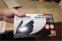 2 BOXES (100 EA) BLACK NITRILE DISPOSABLE GLOVES