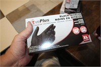 2 BOXES (100 EA) BLACK NITRILE DISPOSABLE GLOVES