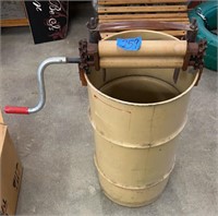 Wringer washer in metal drum