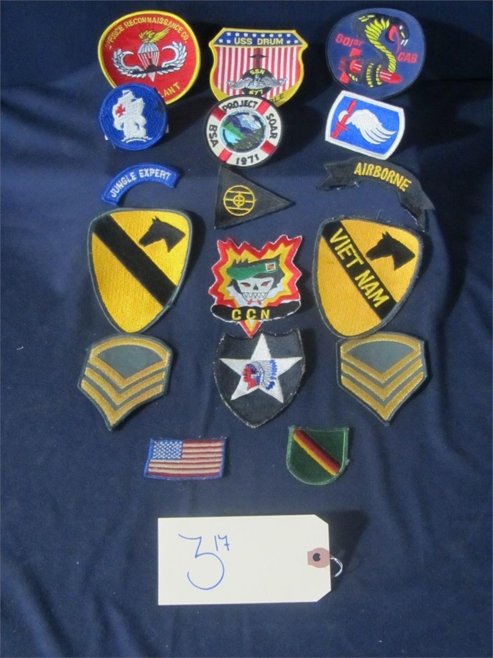 Large Lot Of Various Military Patches / Awards
