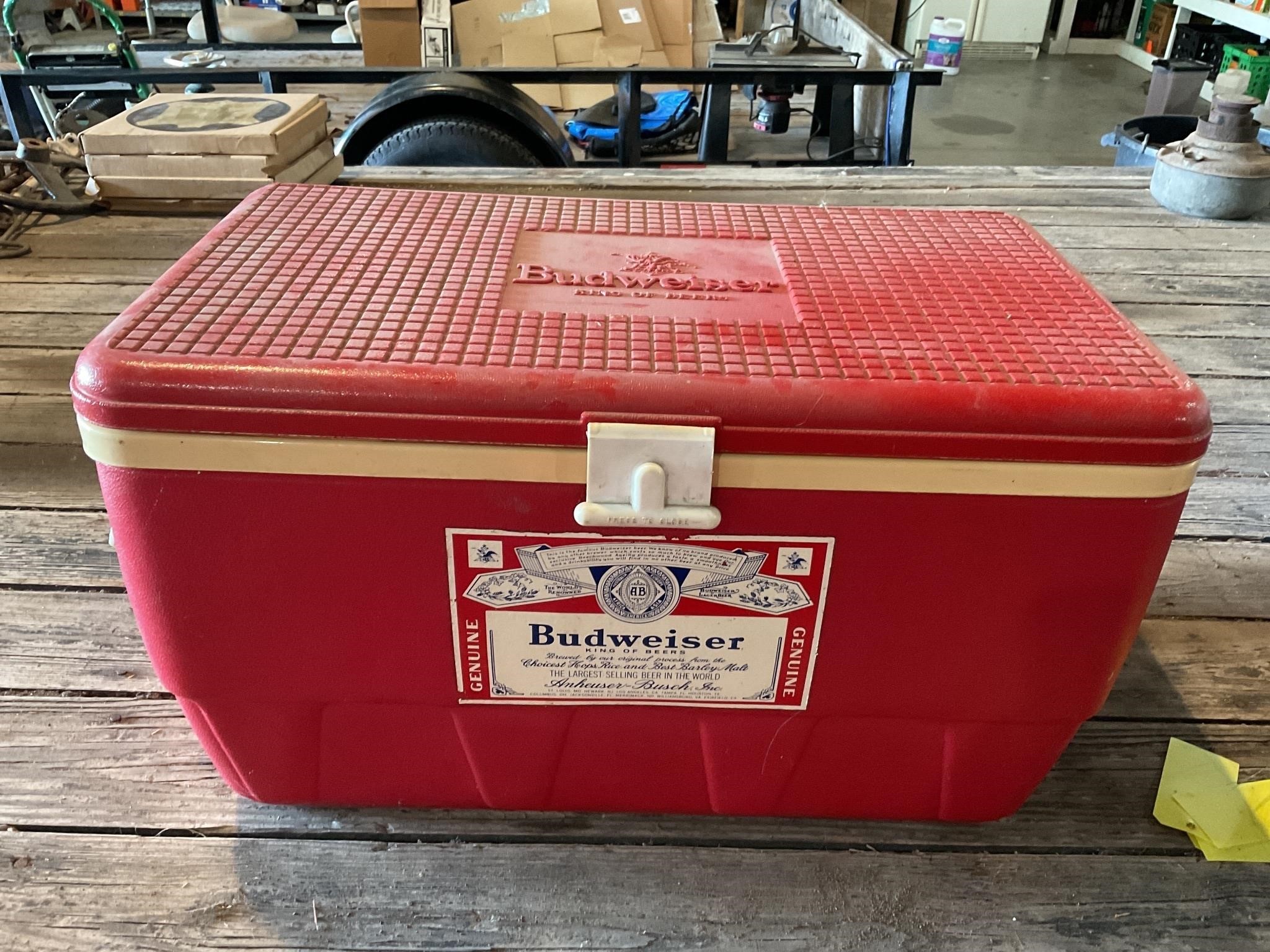 Vintage Budweiser Beer Igloo cooler Breweriana