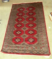 Jaldar Oriental rug  4' x 6'