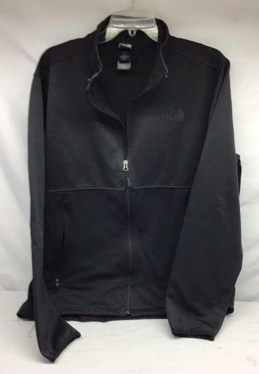 D1) SIZE LARGE BLACK NORTH FACE JACKET, NICE!