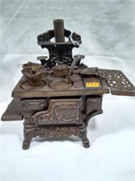 Re-production Vintage "Cast iron Cook- Stove"