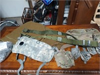 Army Full size wool blanket, 2 belts,  with