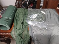 3 Sleeping Bags and 1 mat 2 bags are Modular