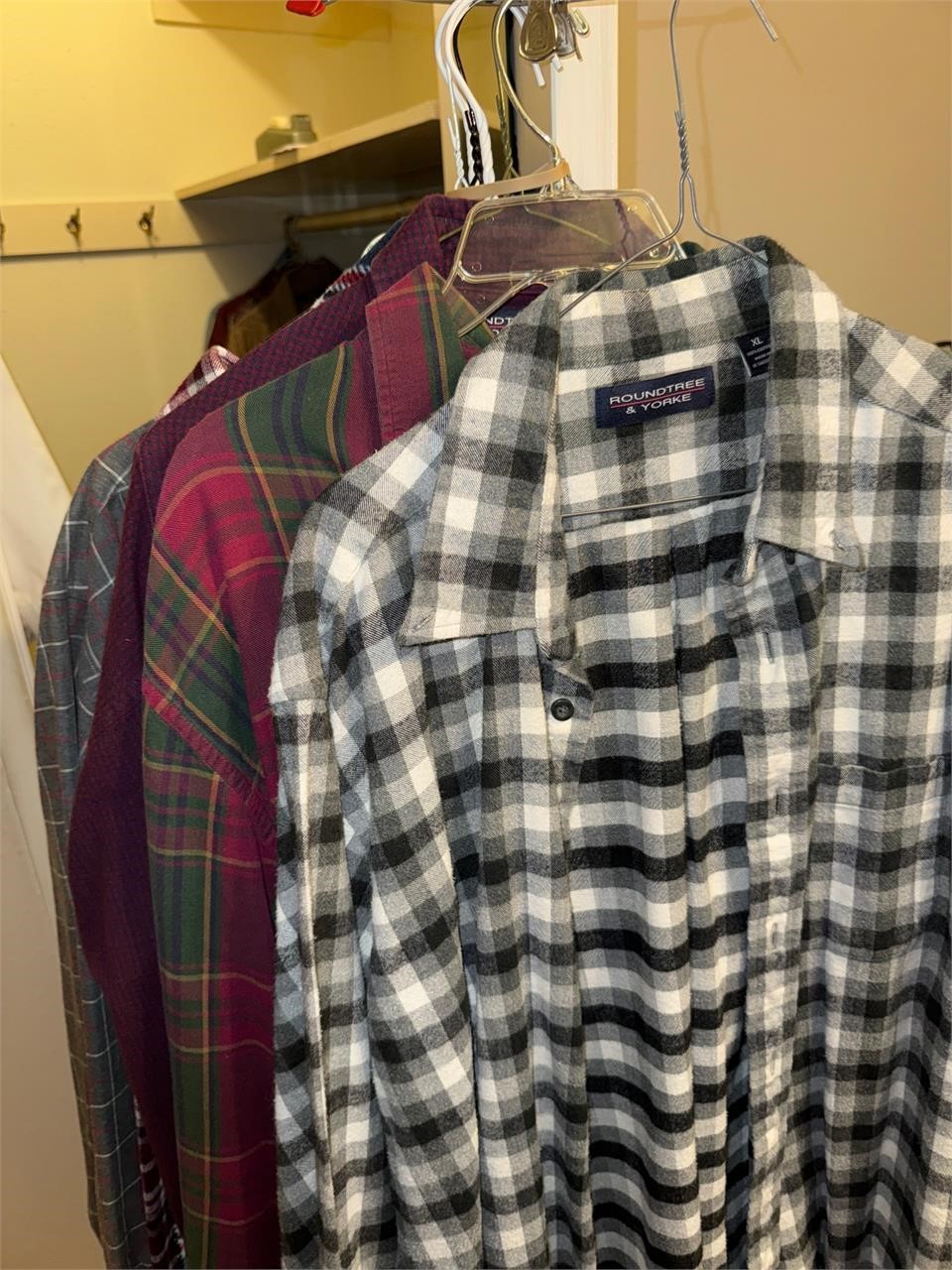 Men's long sleeve flannel shirts. Sz. XL to XXL.