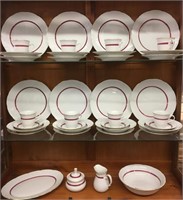 CHINA SET - 8 PLACE SETTING (36 PIECES)