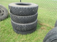 763) 4 truck tires 12R22.5