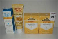 LOT OF BURT'S BEES PERSONAL PRODUCTS