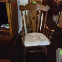 VINTAGE OAK ROCKING CHAIR