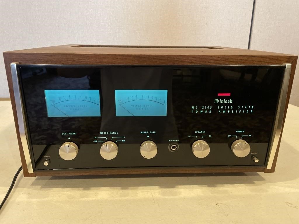 McIntosh MC 2105 Stereo Power Amplifier