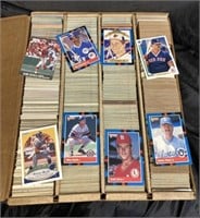 HUGE SPORTS TRADING CARDS / LARGE LOT / MIXED