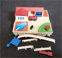 Vintage Micro Machine Suburban Mansion Playset