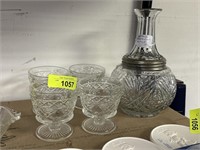 ANTIQUE PERFECTION DECANTER /4 NON MATCHED GLASSES