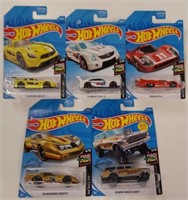 Hot-Wheels 2017 Race Day Incomplete set 5 Cars.