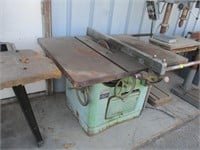 delta table saw
