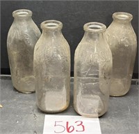 VINTAGE LOT of 4 mason jar Milk Bottles