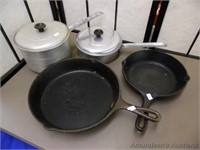 2 Lodge Cast Iron Pans and 2 Aluminum