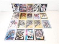 GUC Assorted Hockey/Sports Cards w/Sleeves (x19)