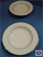 Eve. Coffee cups (565) Saucers (790) Soup bowls (2