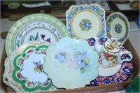 COLLECTION OF DECORATIVE ENGLISH CHINA PLATES