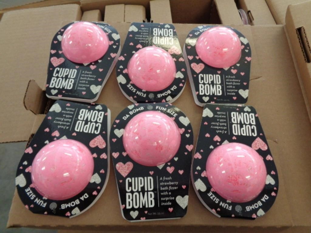 NEW - 6 - CUPID STRAWBERRY BATH BOMBS