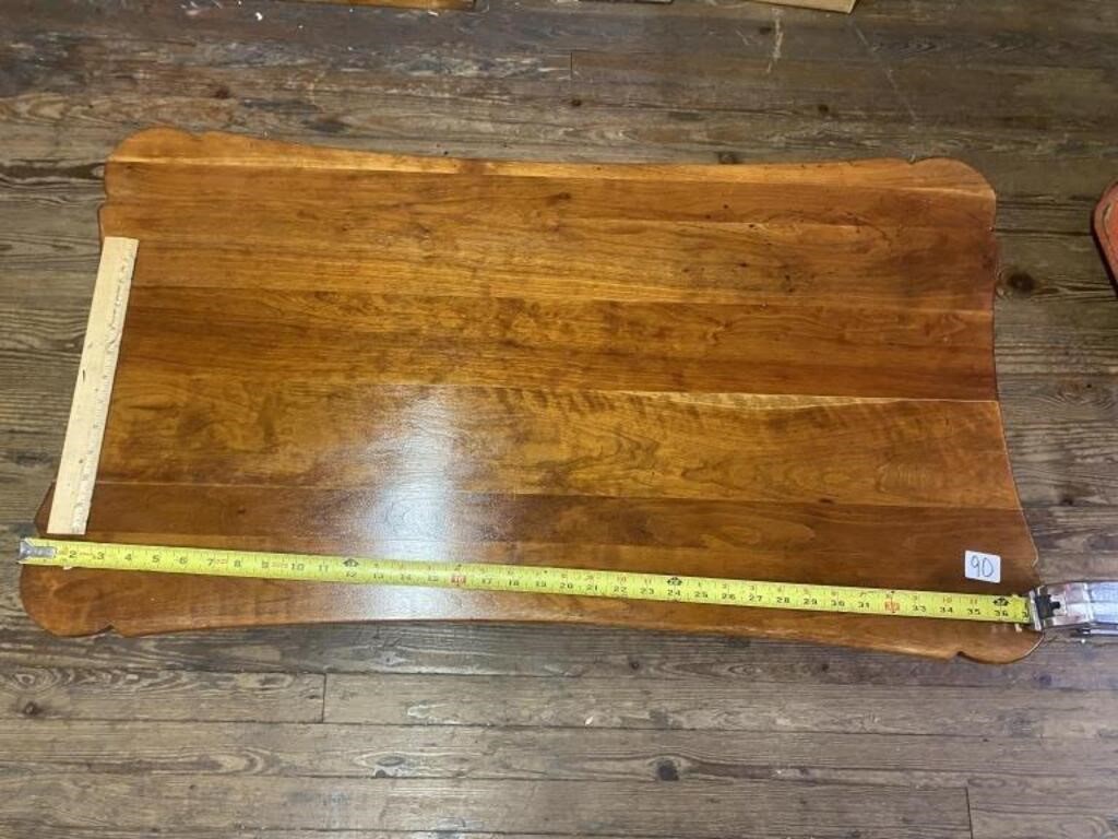 Very nice cherry coffee table w/drawer Solid Wood