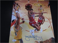 Julius Erving Signed 11x14 Photo JSA Witnessed